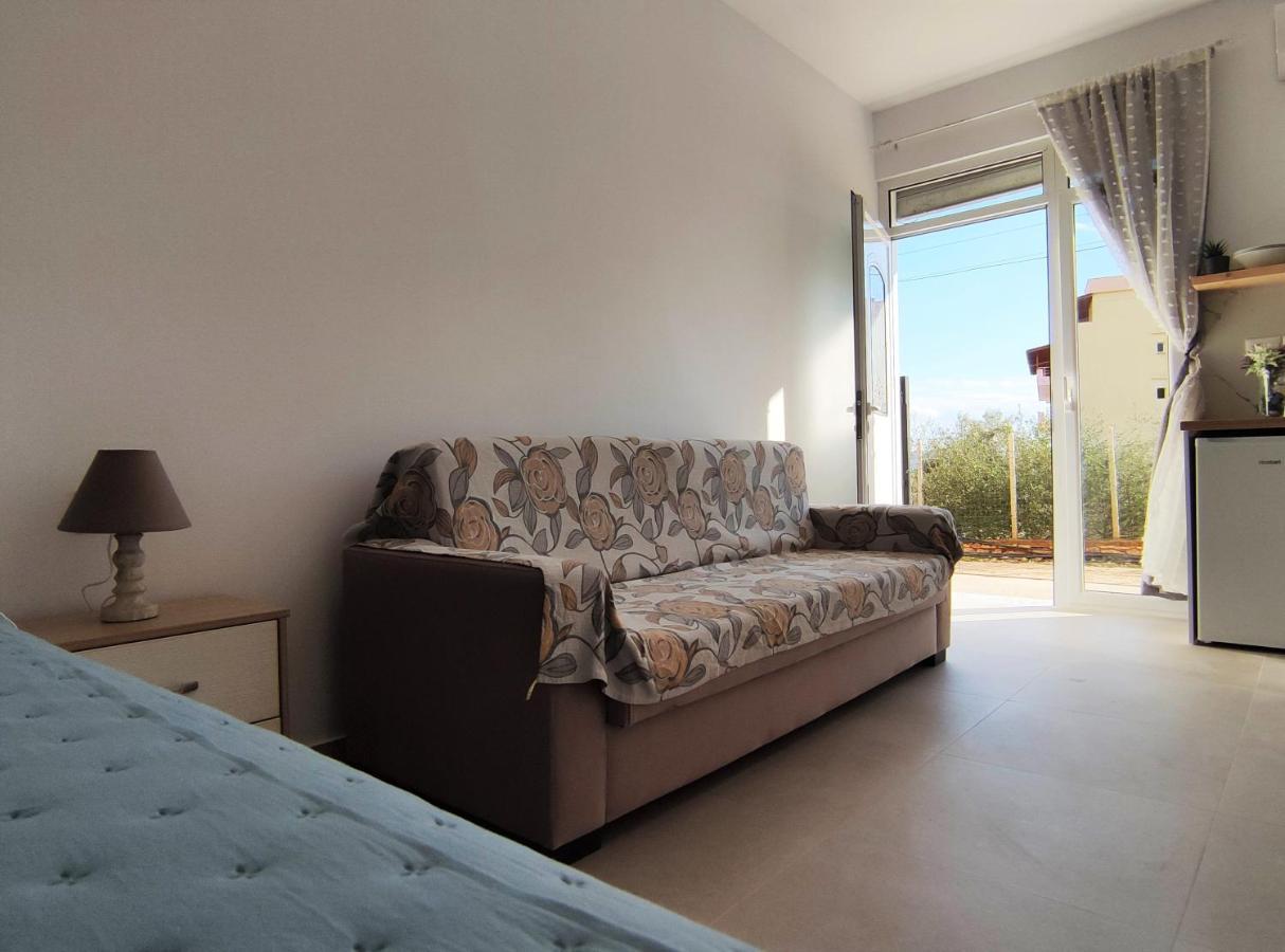 Ionia Apartments Sarande Exterior photo